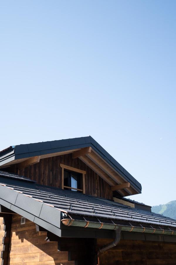 Le Petit Chalet De Montriond Exteriör bild