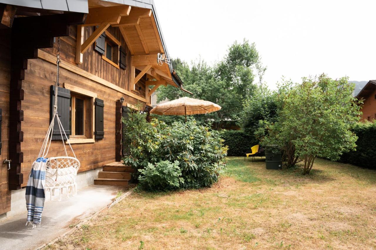 Le Petit Chalet De Montriond Exteriör bild