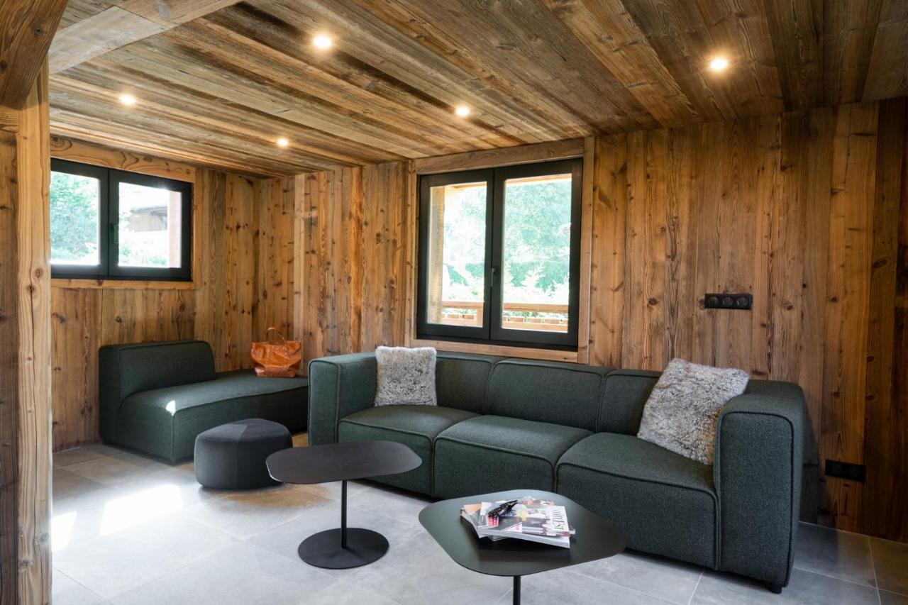 Le Petit Chalet De Montriond Exteriör bild